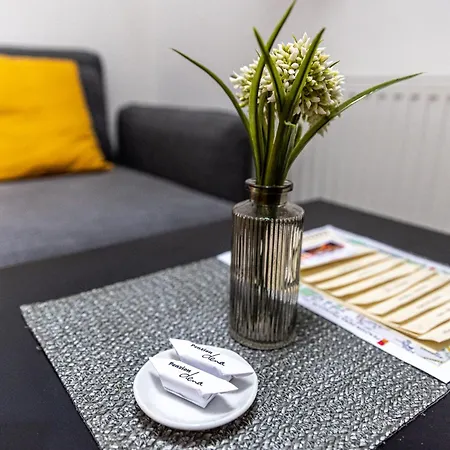 Dena Guest house