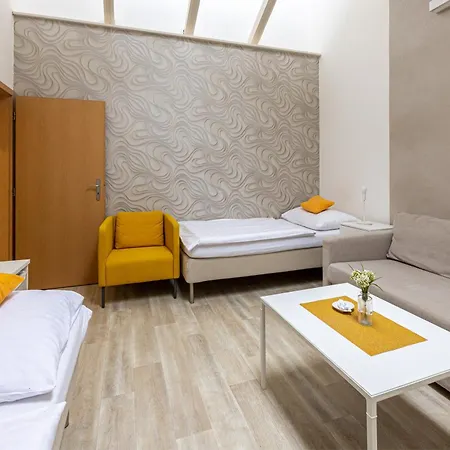 Guest house Dena 3*
