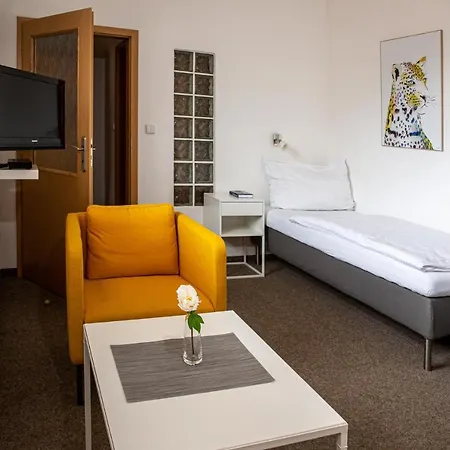 Dena Guest house